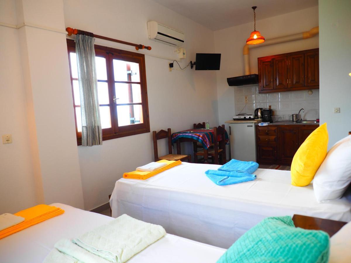 Felitsia Apartments & Studios Agios Ioannis  Esterno foto